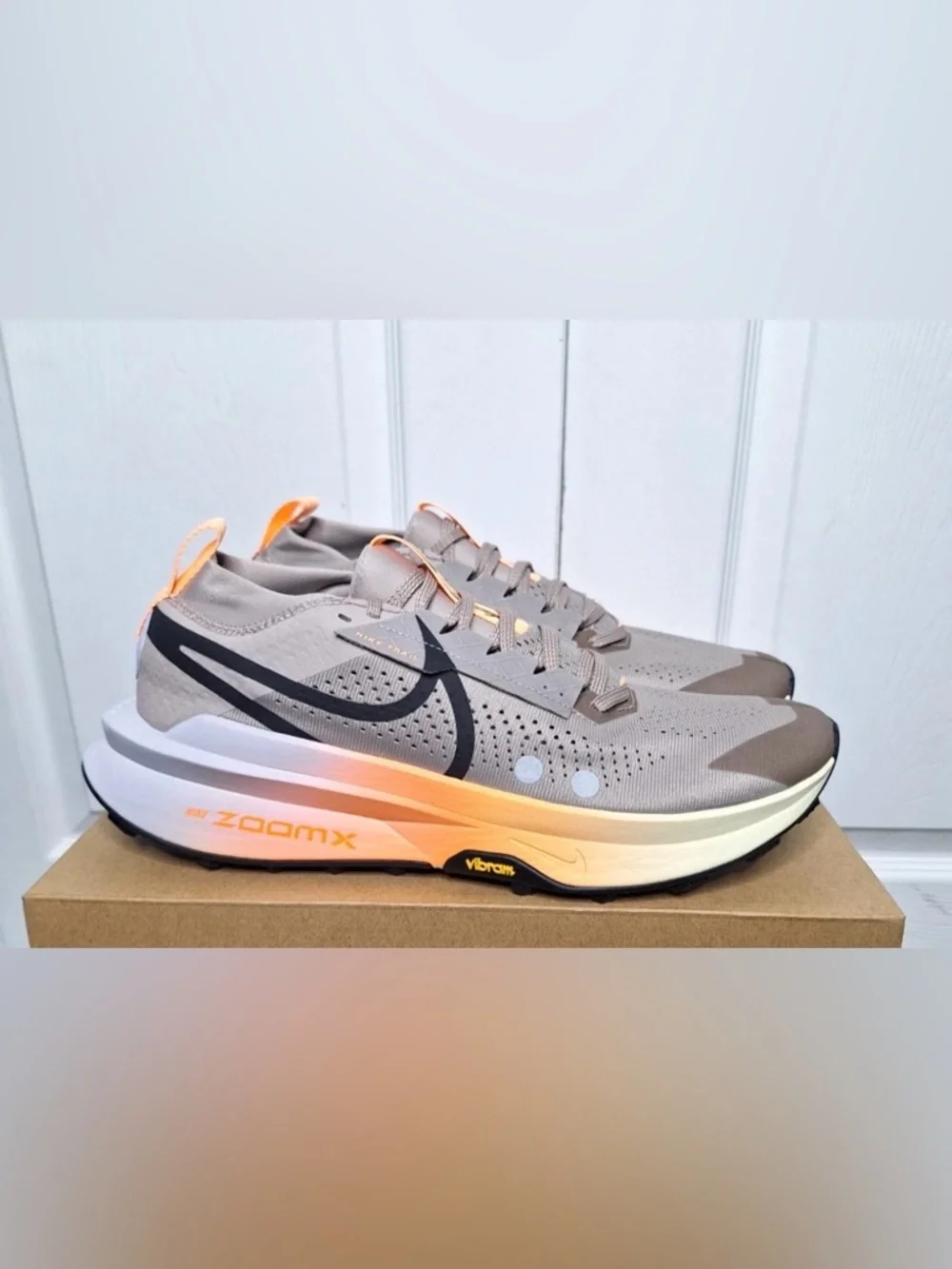Nike ZoomX 🔥 Zegama Trail 2 Malt Alabaster Black Trail Running FD5190-200 - Picture 4 of 11